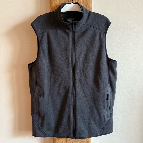 Arc'teryx Men’s Covert Fleece Sweater Vest Gray XL - Picture 1 of 7